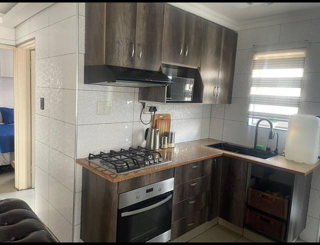 2 BEDROOM HOUSE FOR SALE IN WINDMILL PARK